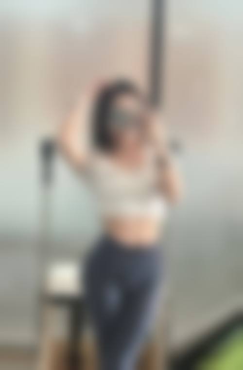 自体脂肪隆胸与其他隆胸材料的对比