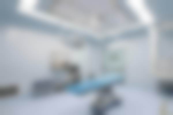 米歇尔·卡萨莱医生坐诊哪个医院？