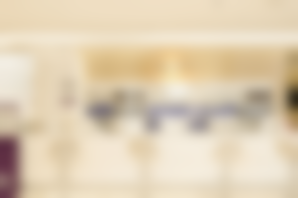 易东菊医生是正规医生吗？