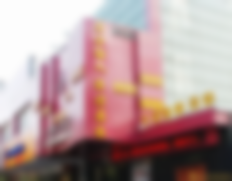 {上海东方丽人医疗美容门诊部吴建明靠谱吗？30年耳整形老专家亲诊，3000+案例见证双技术安全塑美