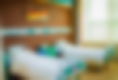 六、车建桦医生在哪坐诊？
