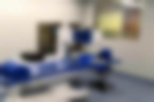 🏥 为啥选普瑞眼科?上市连锁医院给孩子更安心的保护!