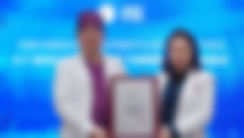 一周后,同事问我用了什么新粉底